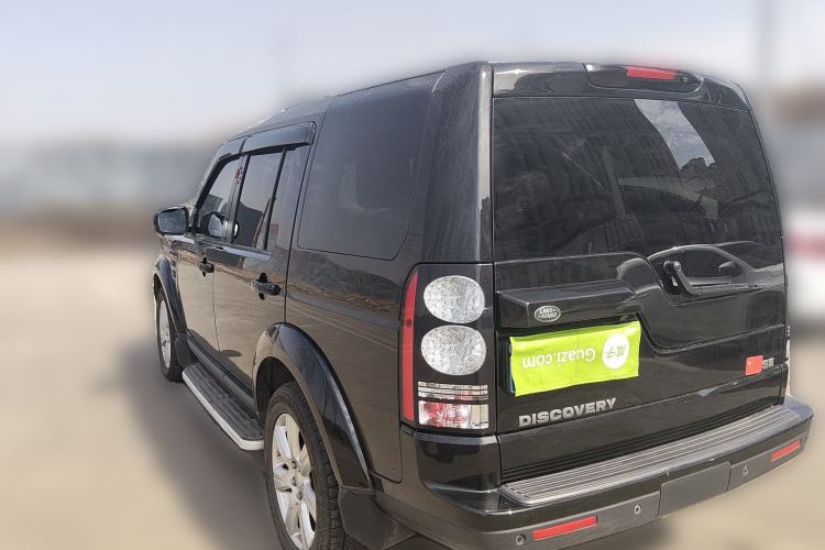 Used Land Rover Discovery 2016 3.0 SC V6 SE Rear Left 45 Deg