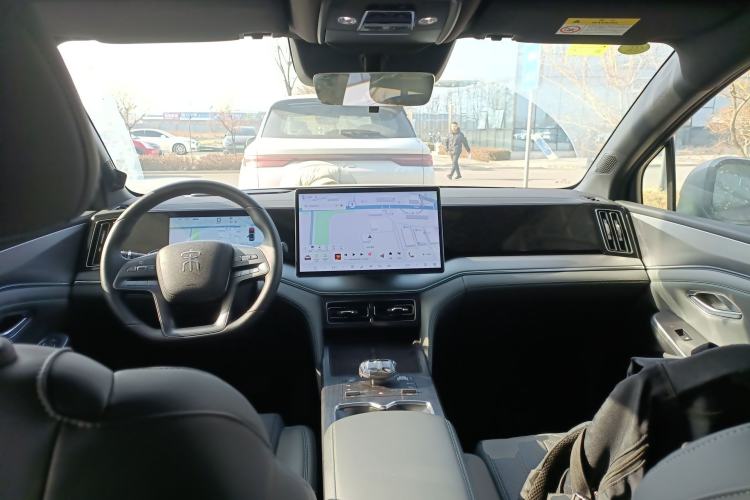 Used BYD Song L DM-i 2025 Intelligent Driving Version 112 km Beyond-Range Type
