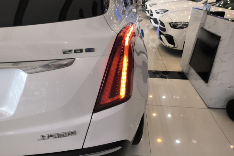 Used Cadillac XT5 2022 2.0T Two-Wheel Drive Luxury Version
