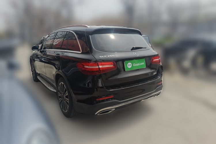 Used Mercedes-Benz GLC 2018 GLC 260 4MATIC Luxury Model
