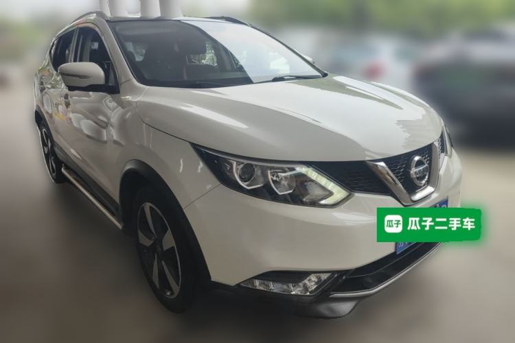 Used Nissan Qashqai 2017 2.0L CVT Luxury Edition China V Standard Front Right 45 Deg