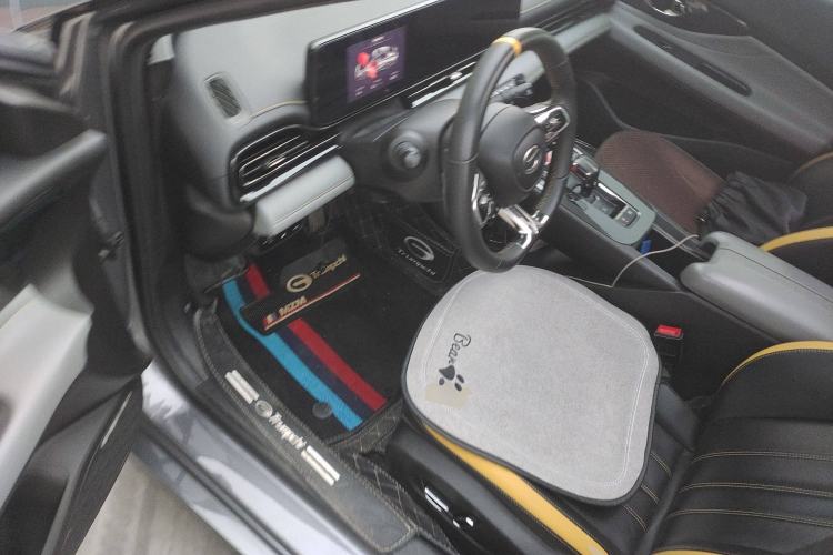 Used GAC Trumpchi EMPOW 2023 270T DCT J15 Version Driver Seat