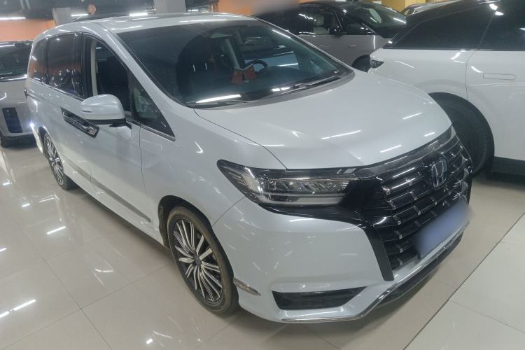 Used Honda Elysion 2024 2.0L eHEV Luxury Edition
