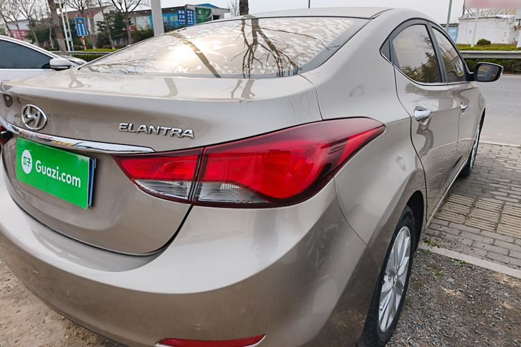 Used Hyundai Elantra (5th Generation / Langdong) 2016 1.6L Automatic Prestige Model
