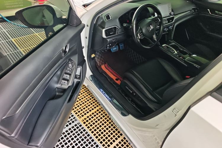 Used Honda Accord 2018 Rui Hybrid 2.0L Rui Ling Edition China VI
