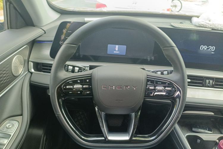 Used Chery Tiggo 8 PRO 2024 Champion Edition 290T Two-Wheel Drive Shining Version 5 Seats Steering Wheel