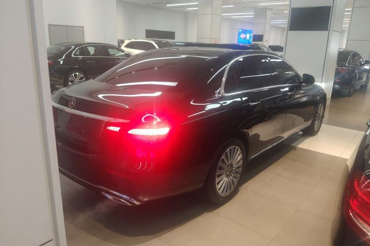 Used Mercedes-Benz E-Class 2023 Updated E 300 L Fashion Edition
