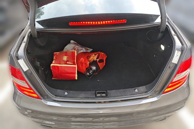 Used Mercedes-Benz C-Class 2010 C 180K Classic model
