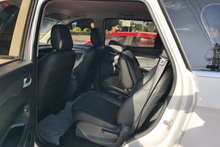 Used Wuling Hongguang S3 2019 1.5L Manual Standard Version China VI Standard