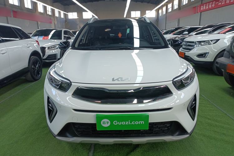 Used Kia kx1 Stonic 2021 1.4L CVT Sunroof Model
