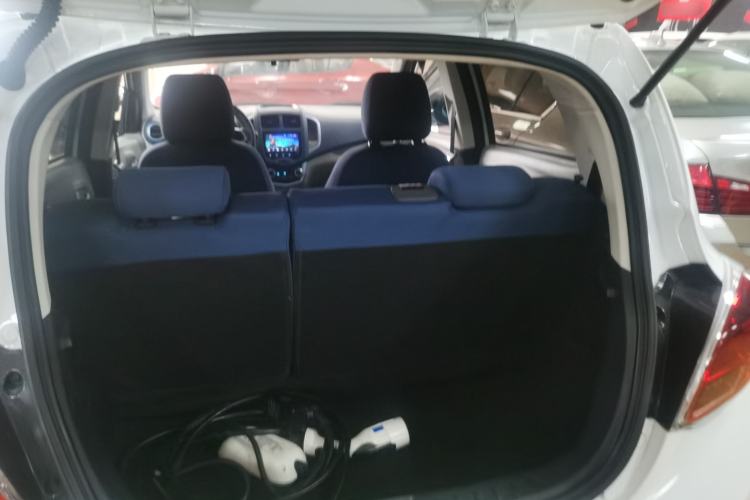 Used CHANGAN OSHAN Benni E-Star 2021 National Edition Colorful Version Lithium Iron Phosphate (31.95 kWh) Trunk