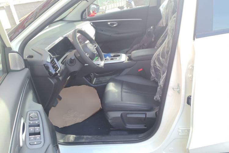 Used GAC Trumpchi GS3 2025 Shadow Speed 270T Enjoyment Edition Soaring to New Heights
