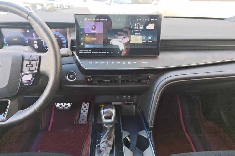 Used Toyota Camry 2024 Dual-Motor 2.0 HXS Sport Plus Edition Audio And AC Panel