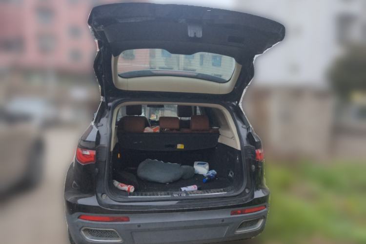 Used Zotye T700 2017 1.8T Manual Luxury Model
