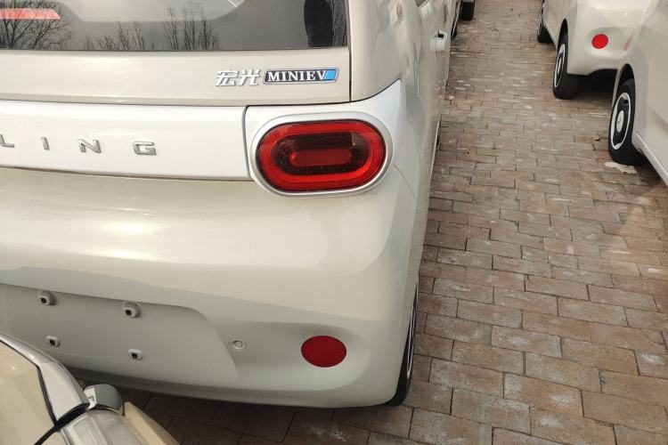 Used Wuling Hongguang MINIEV 2024 3rd Generation 215km Youth Edition
