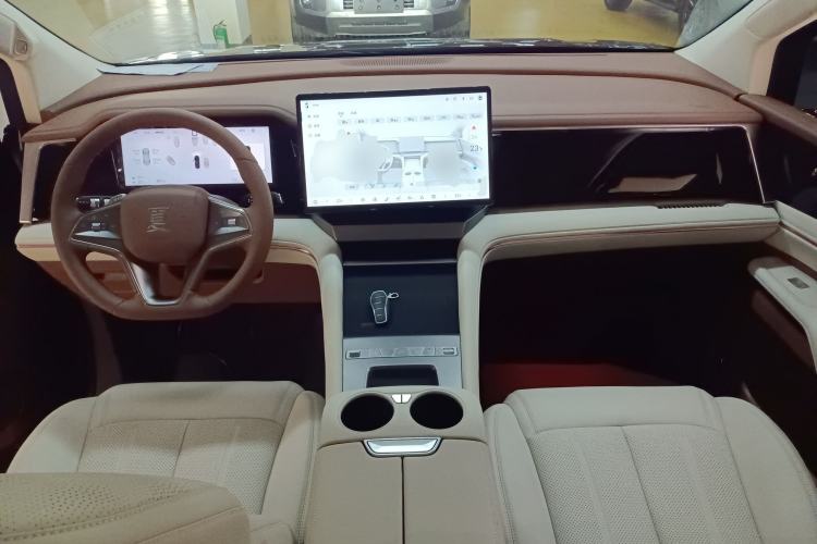 Used BYD Xia 2025 DM-i 1.5T 180km Beyond Edition