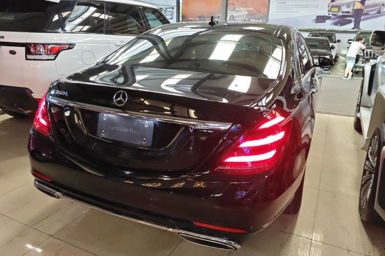 Used Mercedes-Benz S-Class 2019 S 350 L Executive Edition Rear Right 45 Deg