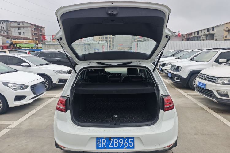 Used Volkswagen Golf 2016 1.6L Automatic Comfort Model
