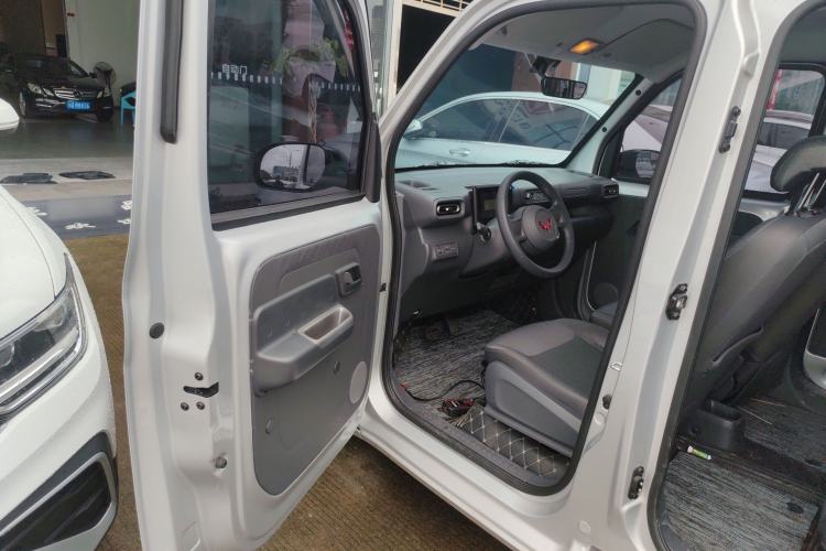 Used Wuling Zhiguang New Energy 2025 Comfort Model Driver Seat