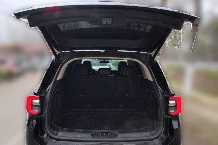 Used Ford Explorer 2023 EcoBoost 285 Four-Wheel Drive Titanium Edition 7-Seater