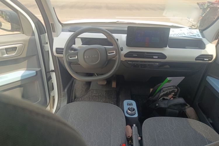 Used Geely Galaxy Panda 2024 Panda Mini 200km Endurance Bear
