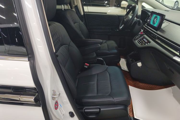 Used Honda Elysion 2022 2.0L eHEV Luxury First Edition
