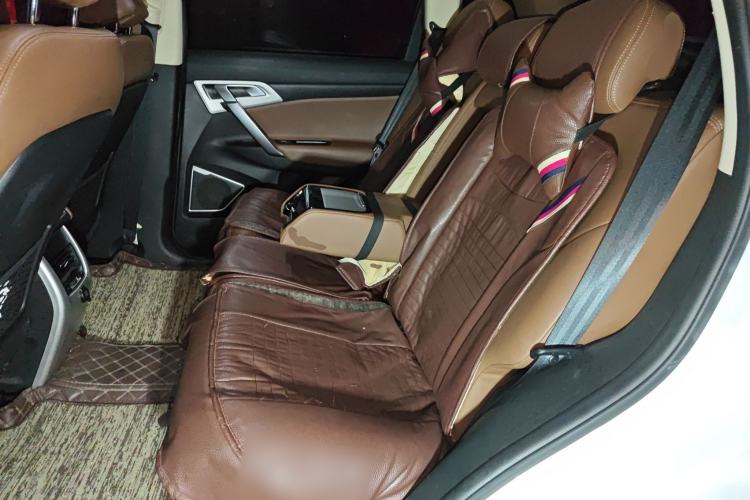 Used Geely Auto Emgrand X7 Sport 2016 1.8TD Automatic ZhiZun Version
