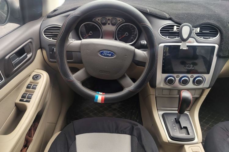 Used Ford Focus 2012 Sedan Classic 1.8L Automatic Base Model
