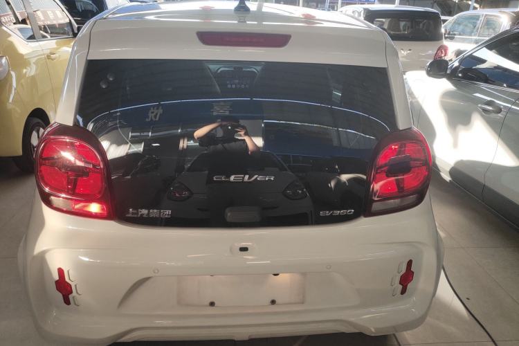 Used Roewe Clever 2021 302 km New Four-Seater Super-Efficient Version