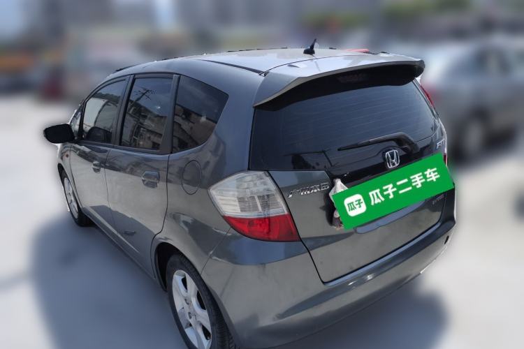 Used Honda Fit 2008 1.5L automatic luxury edition
