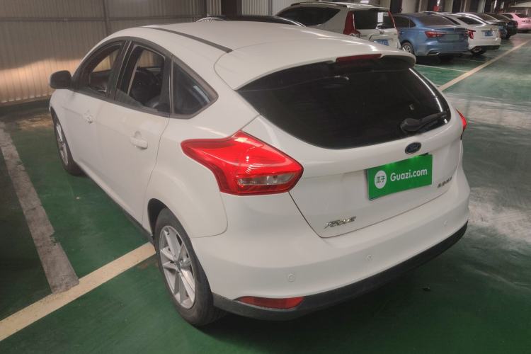 Used Ford Focus 2015 Hatchback 1.6L Automatic Fashion Edition
