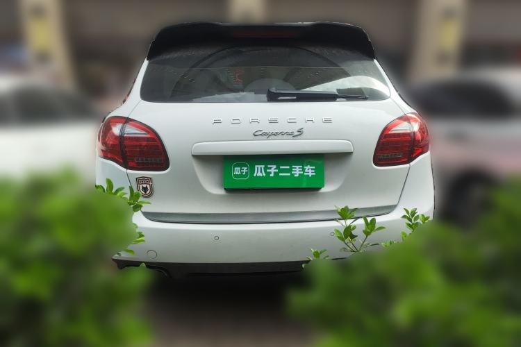 Used Porsche Cayenne 2014 Cayenne Platinum Edition 3.0T Rear