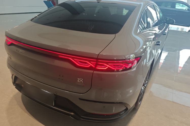 Used BYD Han 2025 DM-i Intelligent Driving Edition 125KM LiDAR Flagship Model Rear Right 45 Deg