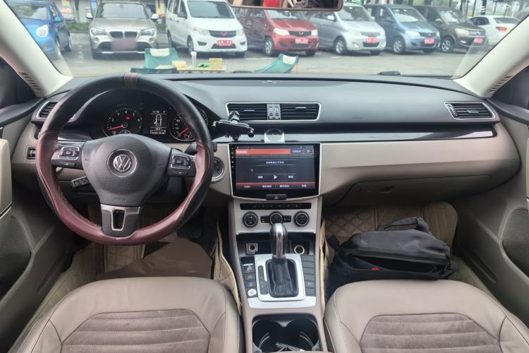 Used Volkswagen Magotan 2015 Facelift 1.8TSI Luxury Model
