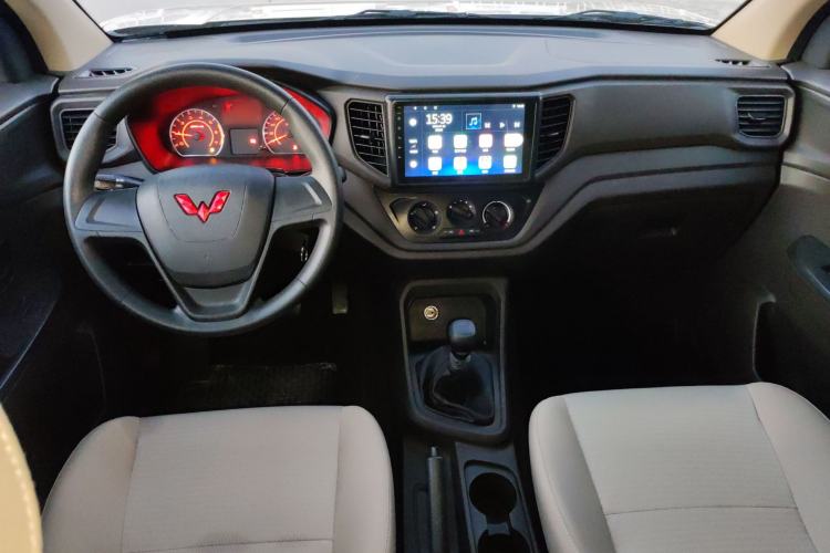 Used Wuling Hongguang V 2022 1.5L Jingqu Edition Electric-Assist LAR