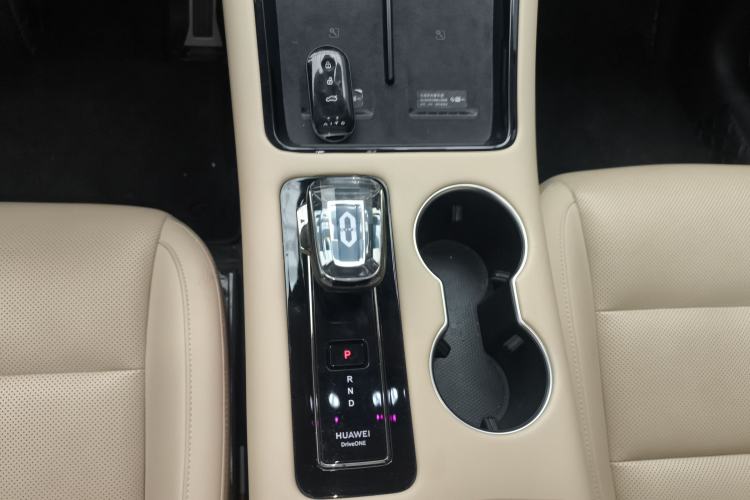 Used Hima AITO M5 2023 Extended-Range Rear-Drive Standard Version