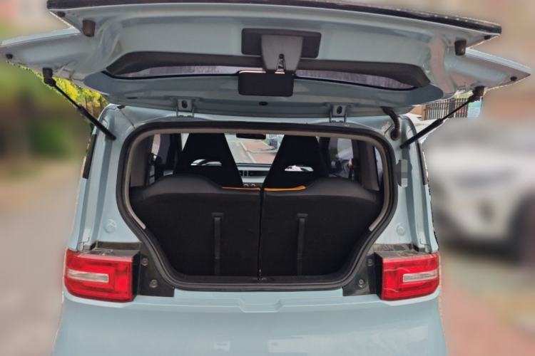 Used Wuling Hongguang MINIEV 2020 Enjoyment Model Lithium Iron Phosphate Trunk