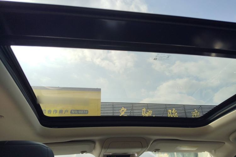 Used Cadillac XT5 2016 28T Four-Wheel Drive Luxury Model
