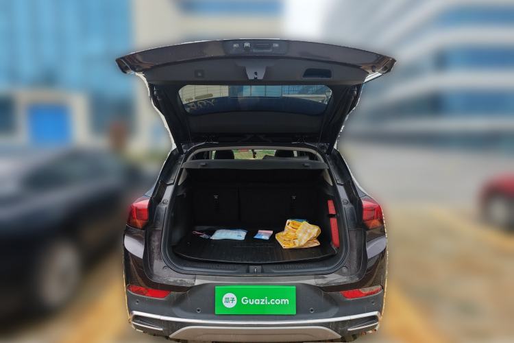 Used Buick Encore GX 2020 20T CVT Two-Wheel Drive Luxury Version Trunk