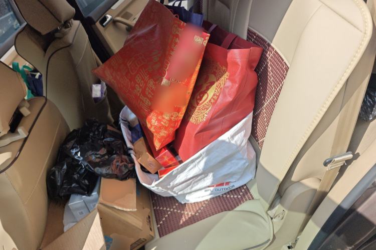 Used Volkswagen Touran 2011 1.4T Manual Zhiya Edition 5 Seats