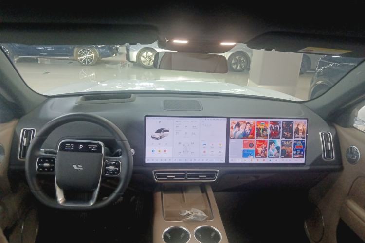 Used Li Auto L7 2025 Ultra Smart Refreshed Edition
