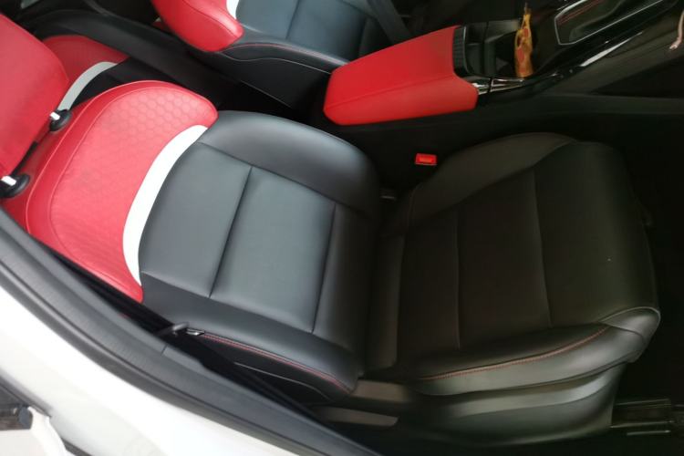 Used MG 5 2023 180 DVVT CVT Luxury Edition
