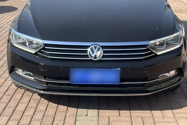 Used Volkswagen Magotan 2019 330TSI DSG Leading Model China VI Standard