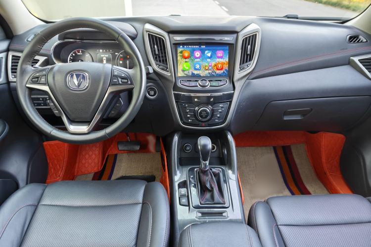 Used CHANGAN CS75 2017 Shangkui Edition 1.5T Automatic Fengxiang Model
