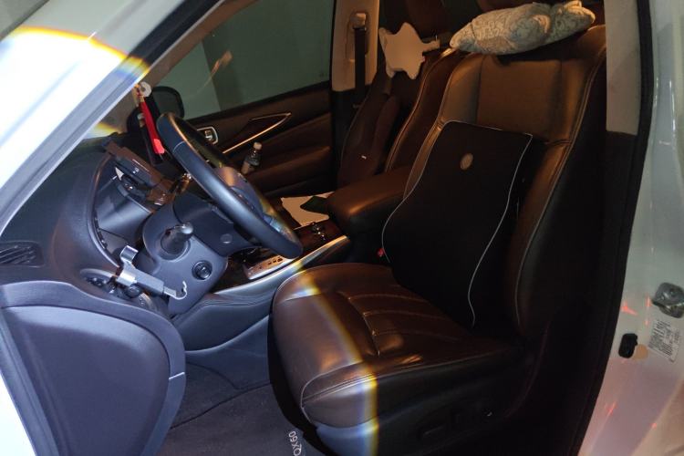 Used Infiniti QX60 2014 2.5 S/C Hybrid Two-Wheel Drive Excellence Edition
