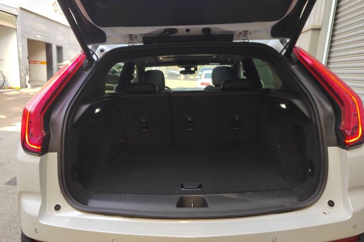 Used Cadillac XT4 2021 28T Two-Wheel Drive Tech Edition
