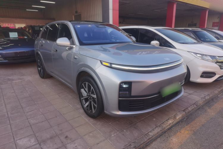 Used Li Auto L7 2023 Pro Model
