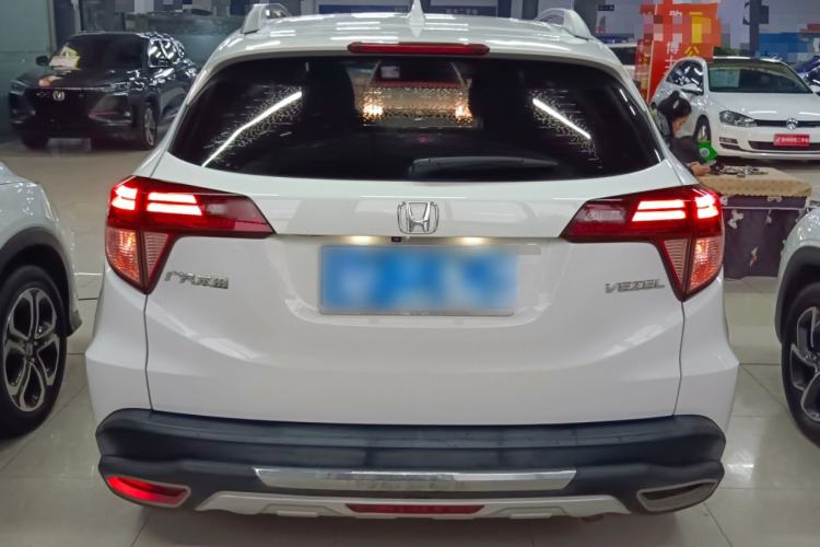 Used Honda Vezel 2017 1.8L CVT Front-Wheel Drive Pioneer Edition