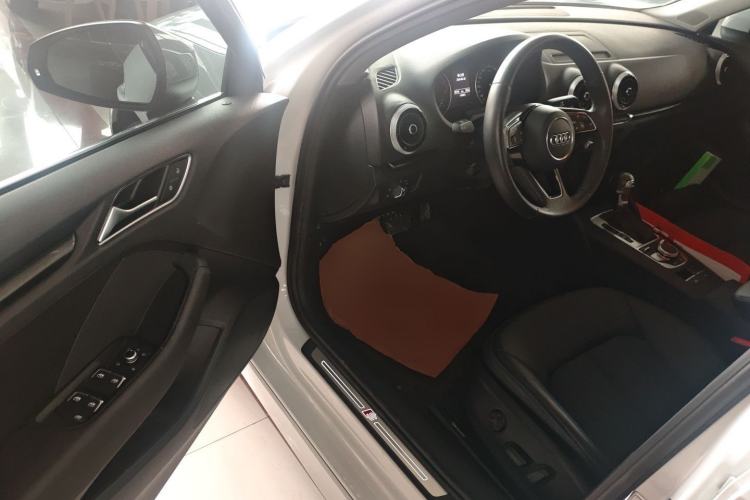 Used Audi A3 2020 Limousine 35 TFSI Fashion Edition China VI Emission Standard