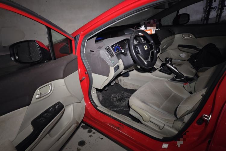 Used Honda Civic 2012 1.8L manual Comfort version
